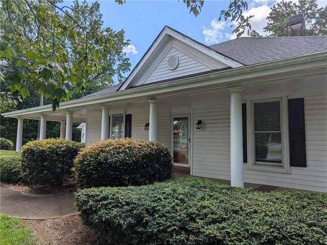 Photo - 1404 Peachtree Pkwy House