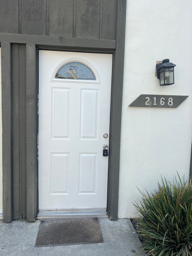 Building Photo - STOP, Coming soon... This Condo has everyt...