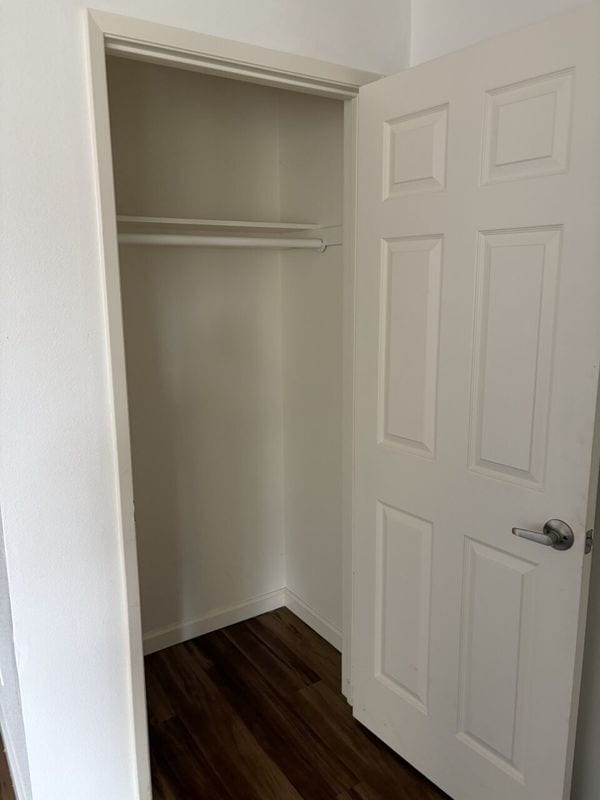 Photo - 2020 Guthrie St N