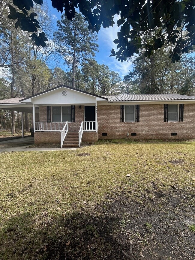 Building Photo - 3005 Sawyer St