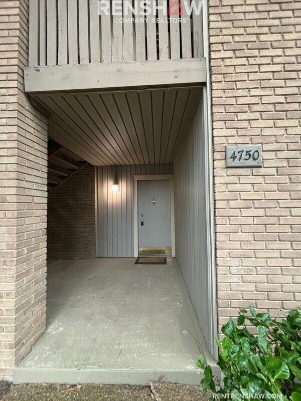 Photo - 4750 Oakbrook Ct Condominio Unidad #1