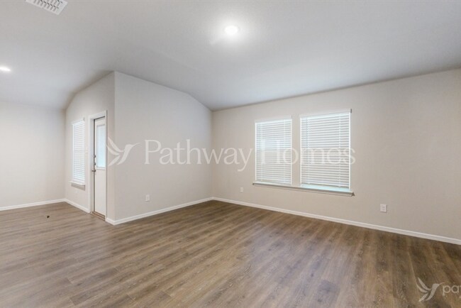 Photo - 1625 Gatesville Ct