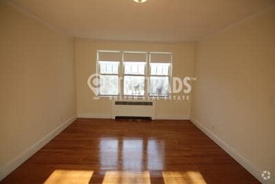 Building Photo - 1 bedroom in Boston MA 02135 Rental