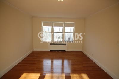 Building Photo - 1 bedroom in Boston MA 02135 Rental