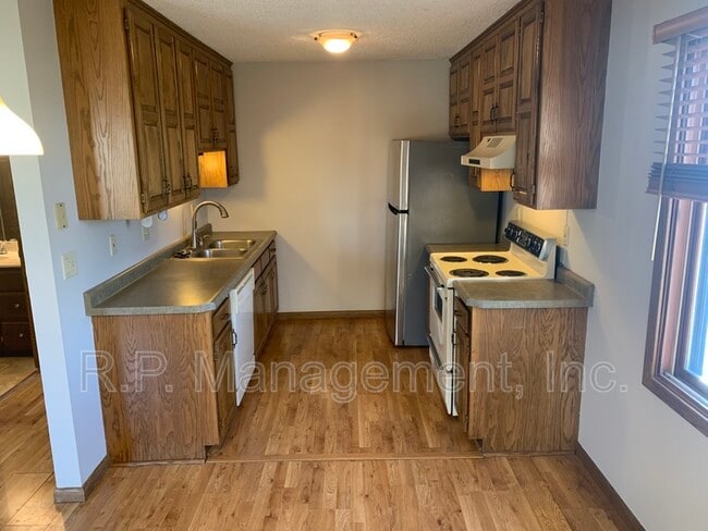 Photo - 8839 Maplebrook Ct Townhome