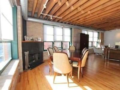 Building Photo - 1118 W Fulton Market Unit 207 Rental