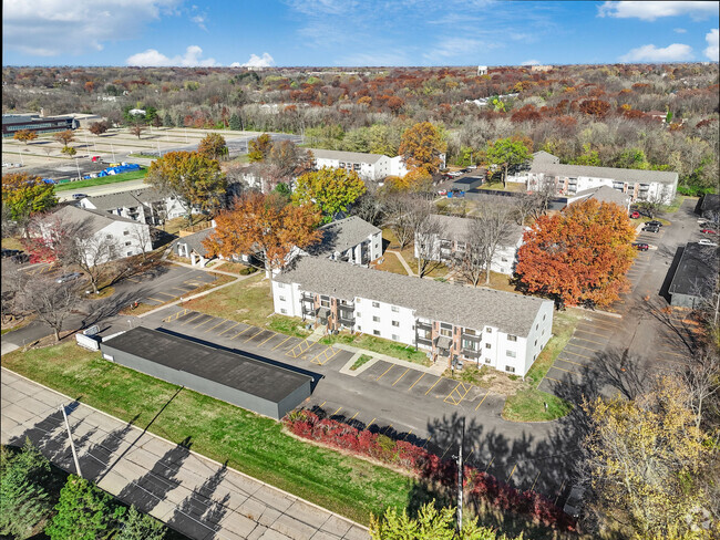 Exterior Drone - Rock Ridge Commons Rental