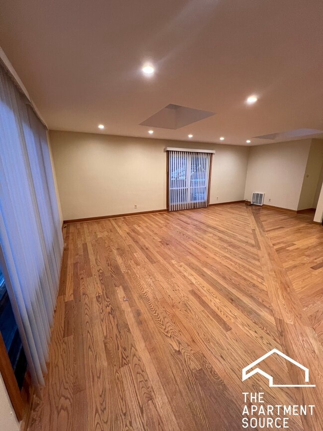 Photo - 1205 N Harlem Ave Unit 10