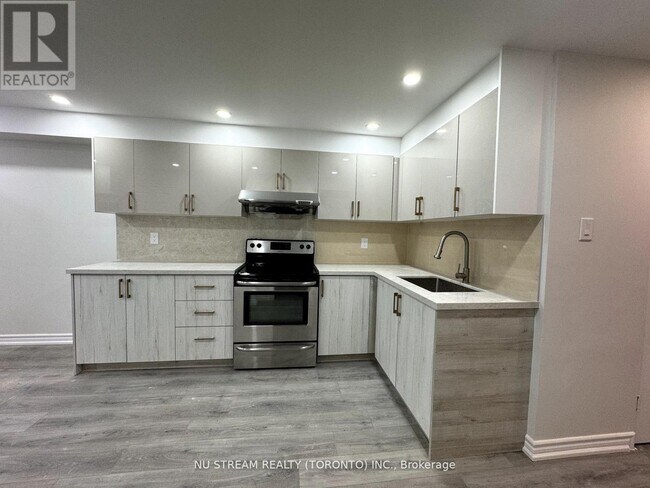Photo - 14 Gemmill Dr