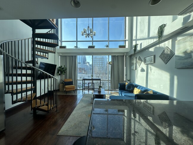 Photo - 205 N 11th St Unit 4F