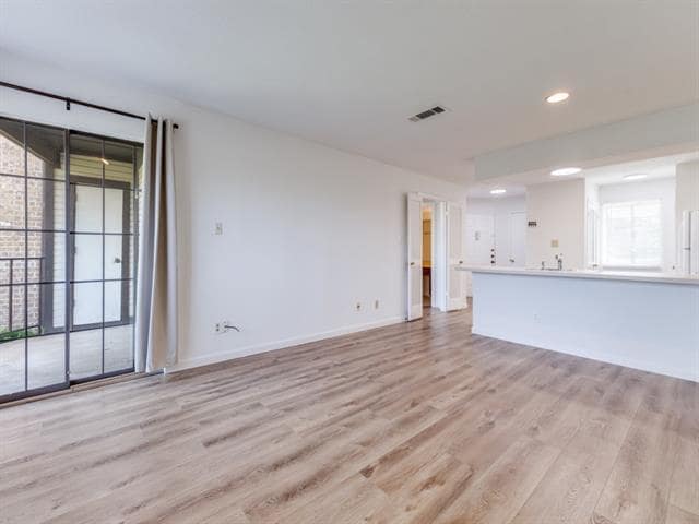 Photo - 114 Henry M Chandler Dr