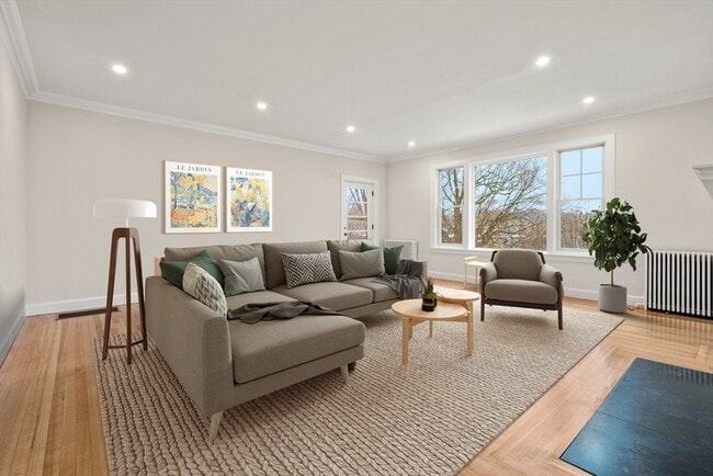 Photo - 108 Lake Ave