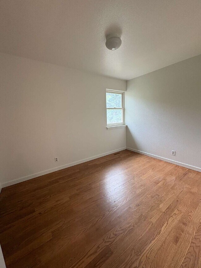Photo - 3 bedroom townhouse
