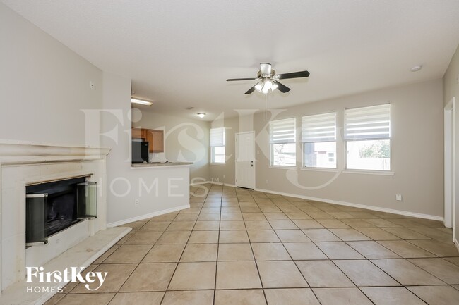 Photo - 6400 Rainwater Way