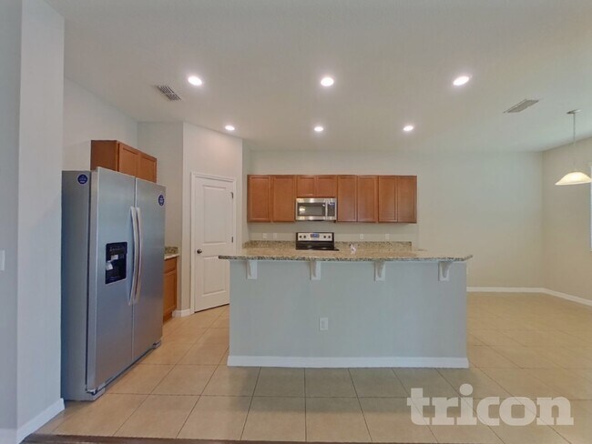 Photo - 3208 Macintosh Rd