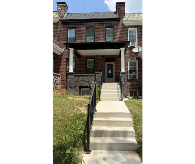 Building Photo - 3106 Sequoia Ave Unit BA AVAILABLE $400 BA