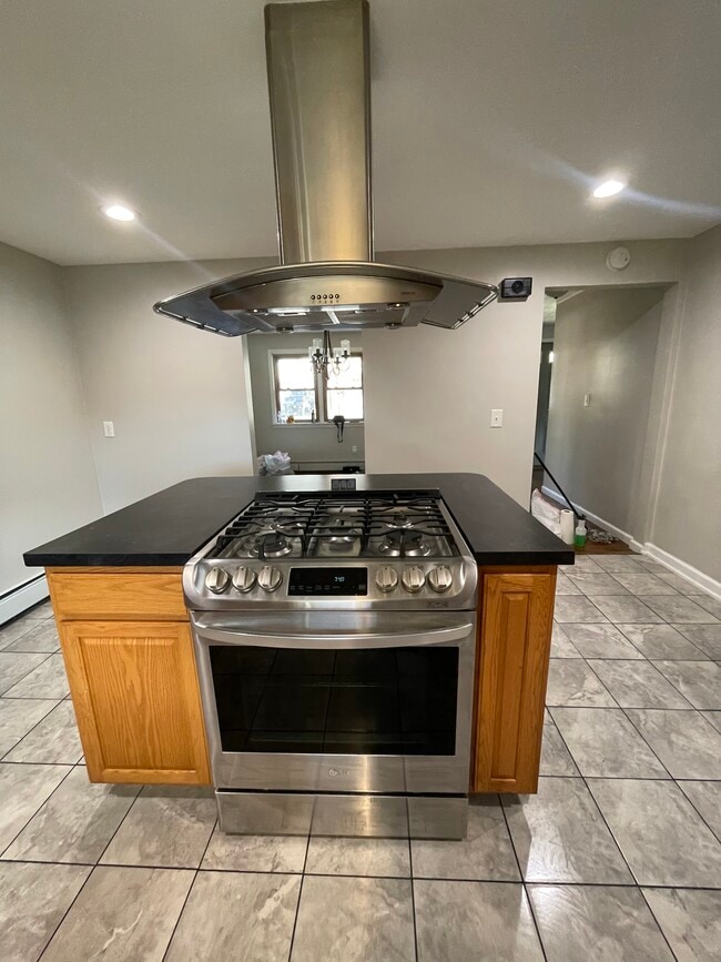 Photo - 1009 Beechwood Ln