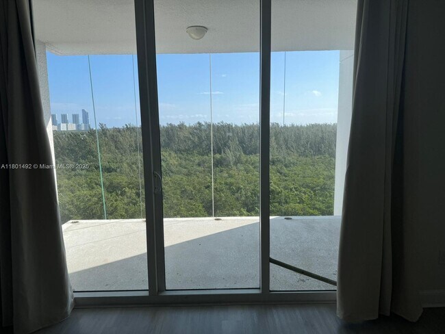 Photo - 15051 Royal Oaks Ln Condo Unit 905