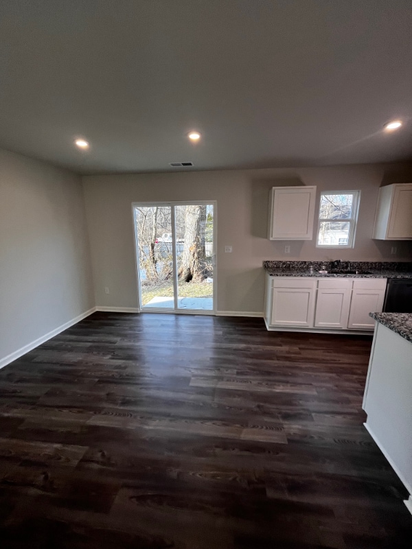 Photo - 344 Berkley Rd