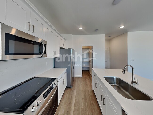 Photo - 4415 S 97th Dr