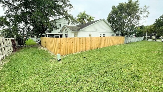 Building Photo - 12263 SW 144th Terrace Rental