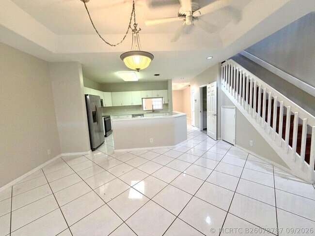 9678 Royal Palm Blvd