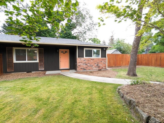Building Photo - 5713-5713 64th St W Rental