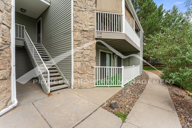 Photo - Spacious Condo with Washer/Dryer and Centr... Unit 108
