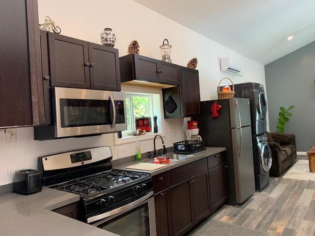 Photo - 8334 Quartz Ave