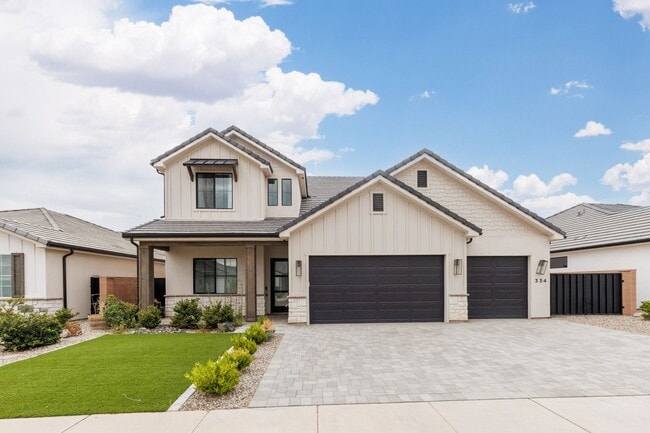 Photo - Wonderful 5 bedroom 4 bath home built by New Trend Construction