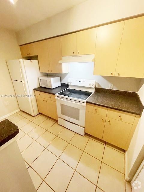 Building Photo - 4081 San Marino Blvd Unit 105 Rental