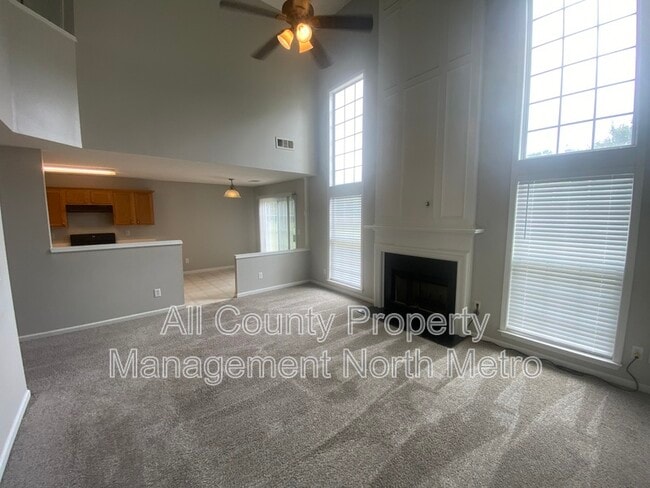 Photo - 9155 Friarbridge Dr