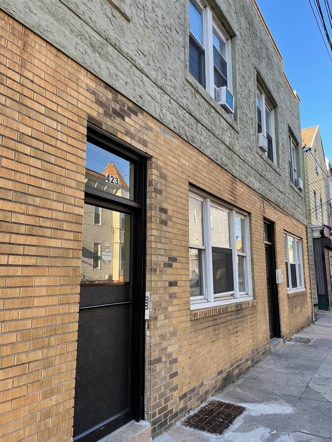 Photo - 425 Baldwin Ave Unidad apt #2