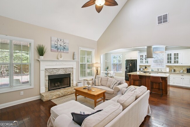 Photo - 728 Gittings Ave