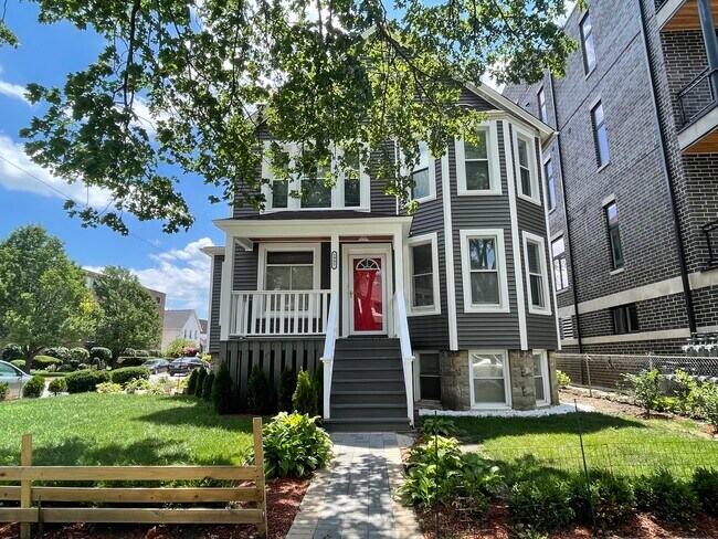 Photo - 1397 Brown St Condo