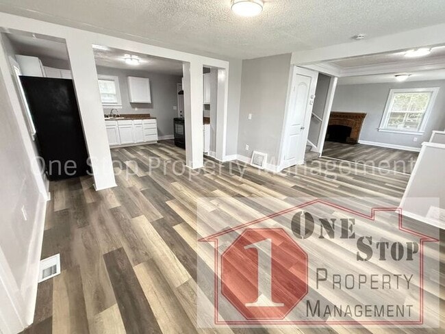 Photo - Beautiful 4 Bedroom 3 Bathroom Home in Kan...