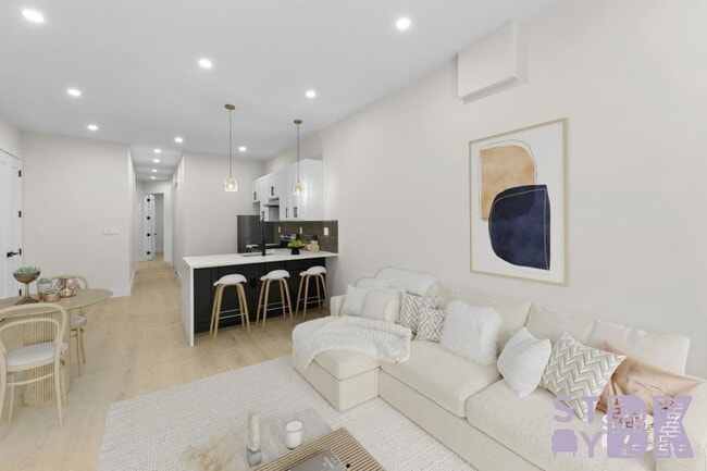 Photo - 3 bedroom in BROOKLYN NY 11221 Unit 1