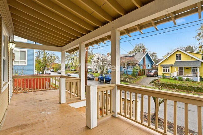 Photo - Amazing 4 bedroom home in SE Portland!