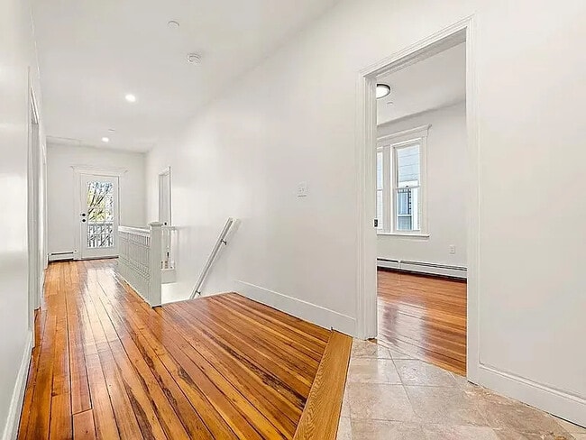 Photo - 27 Hancock St Unidad 2