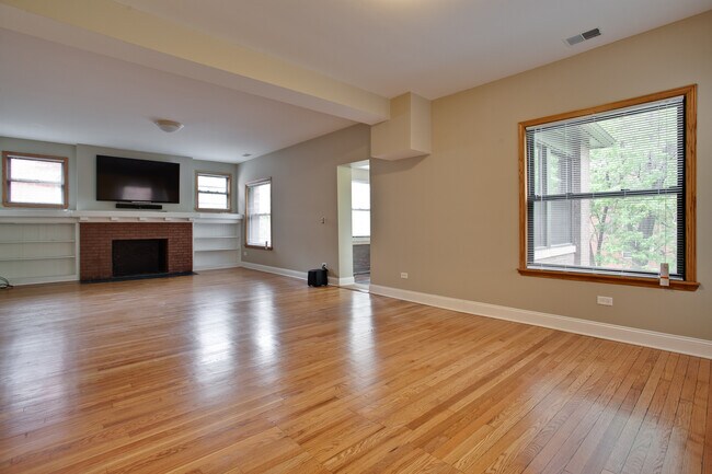 Building Photo - CityFlats, LLC (South) Unit # 2