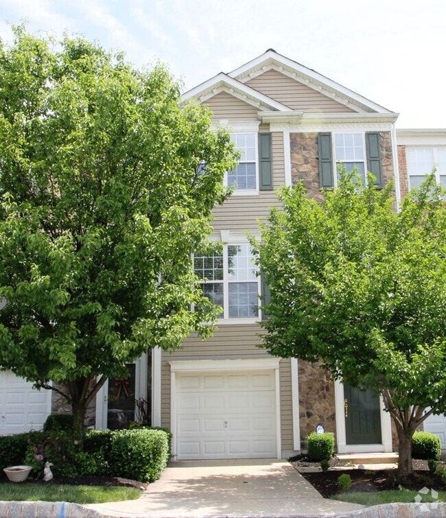 Building Photo - 157 Hudson Dr Rental