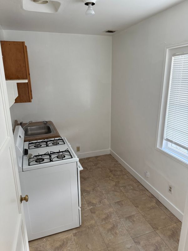 Photo - 329 N Chapel Ave Unidad B