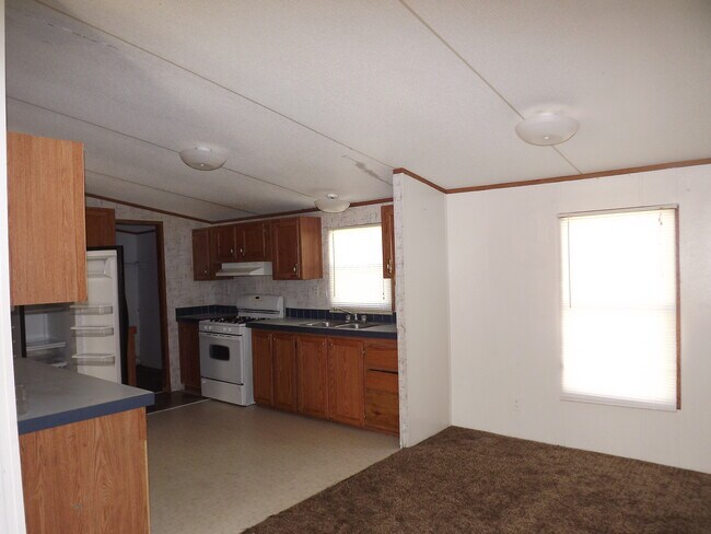 Photo - 4205 Wilson Rd