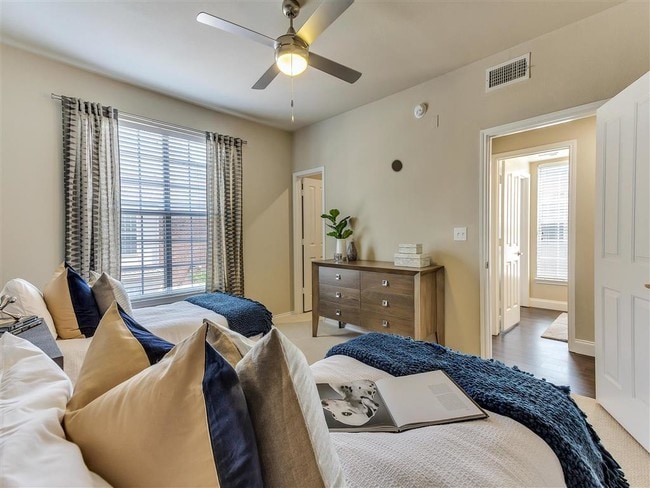 Cozy Guest Bedroom