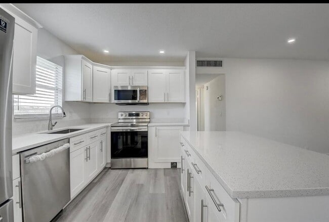 125 Brittany Terrace Unit 125
