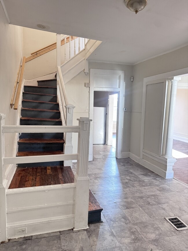 Photo - 4806 Reisterstown Rd