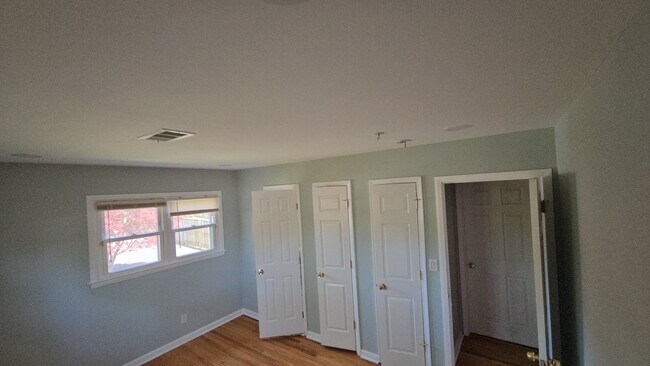 Photo - 2505 McKenzie Rd