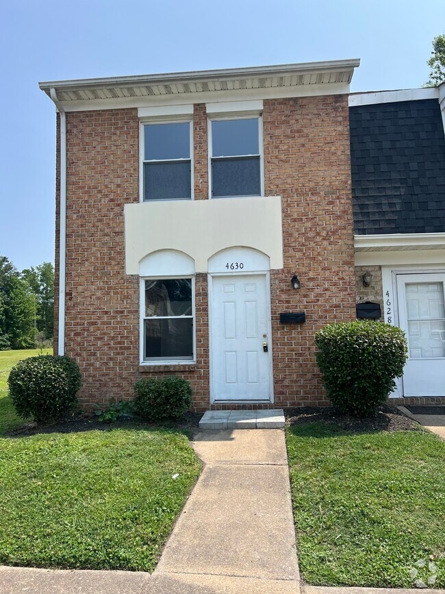 Building Photo - 4630 Greenwood Dr Rental