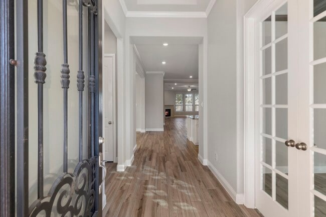 Photo - 18855 Collins View Dr