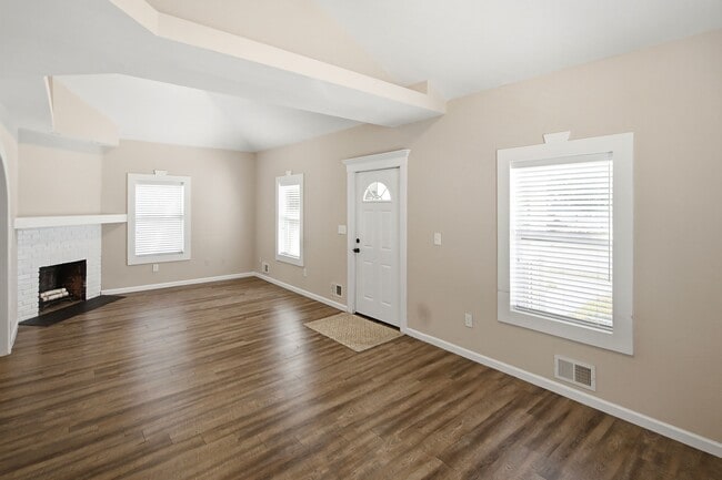 Photo - 22 Carpenter St